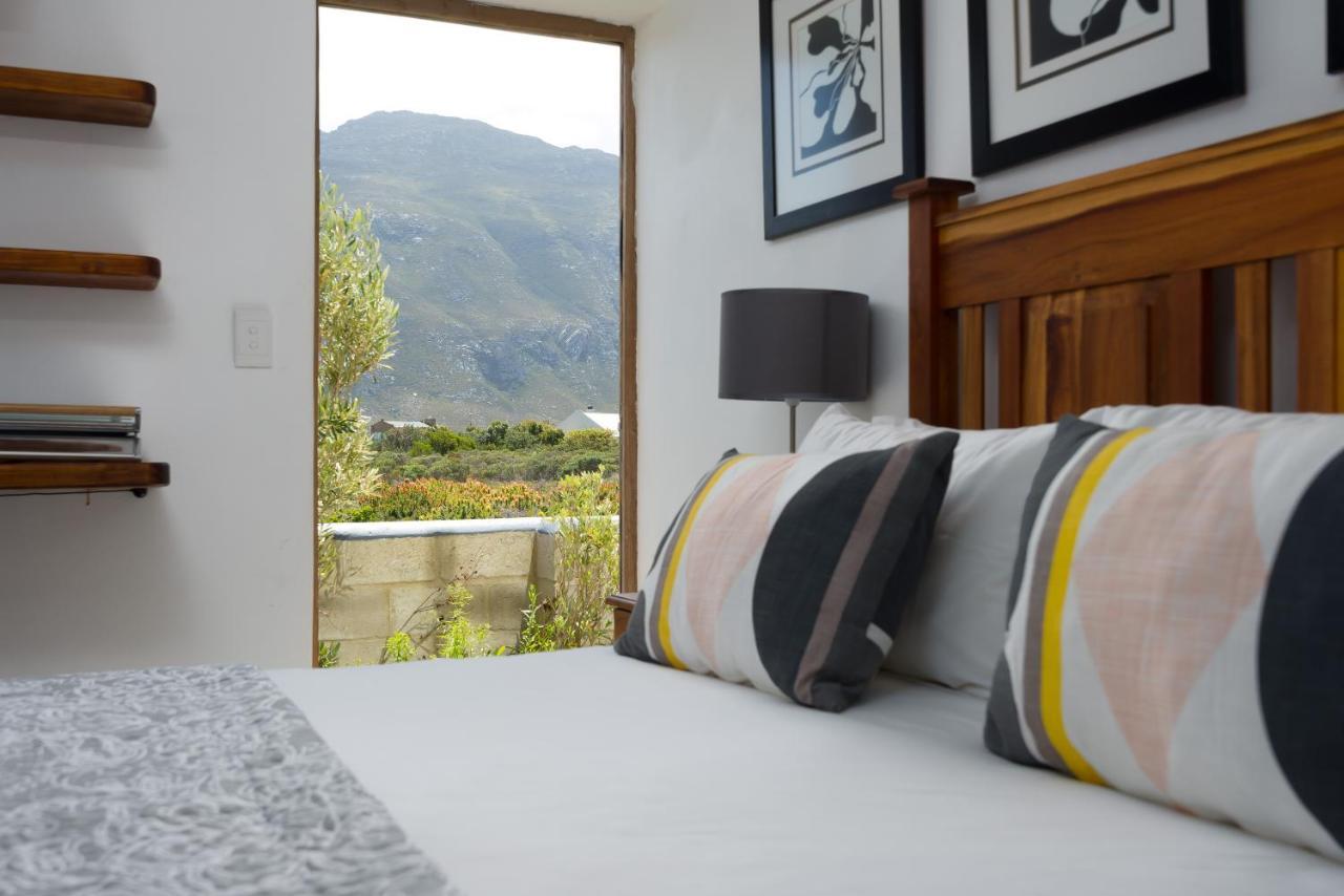 Stay At Friends Economic Rooms Malkopvlei Exterior photo