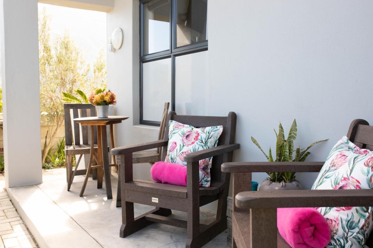 Stay At Friends Economic Rooms Malkopvlei Exterior photo