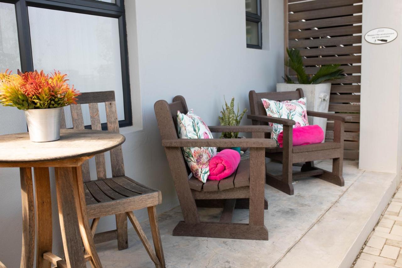 Stay At Friends Economic Rooms Malkopvlei Exterior photo